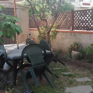 Casa vacanze Rainbow House With Garden, Viareggio